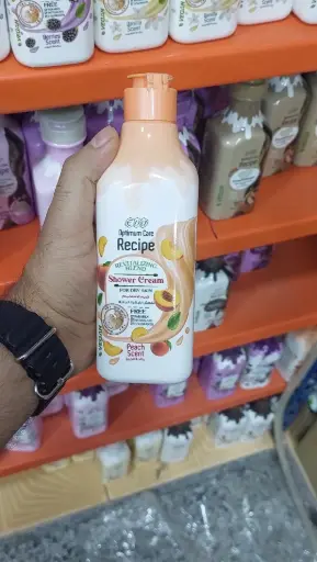 ايفا أوبتيمم كير ريسيب Revitalizing Blend كريم استحمام برائحة الخوخ