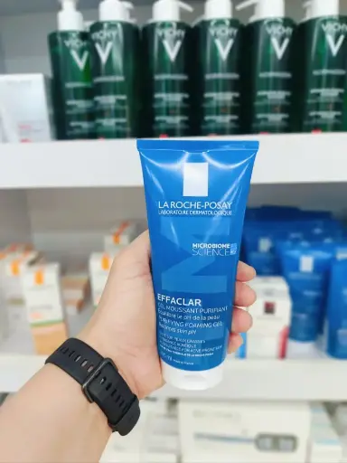 LA ROCHE-POSAY EFFACLAR PURIFYING FOAMING GEL - جل رغوي منظف ومنقي